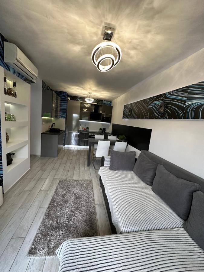 Gina Apartman Debrecen Bagian luar foto