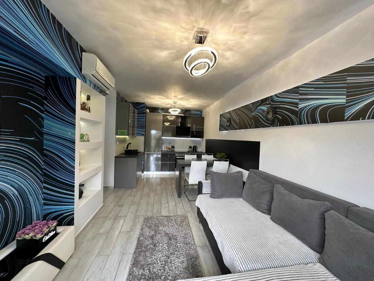 Gina Apartman Debrecen Bagian luar foto