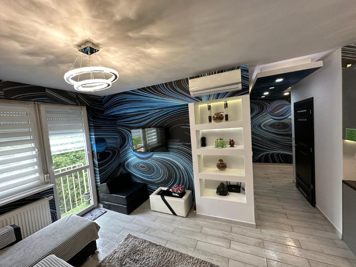 Gina Apartman Debrecen Bagian luar foto