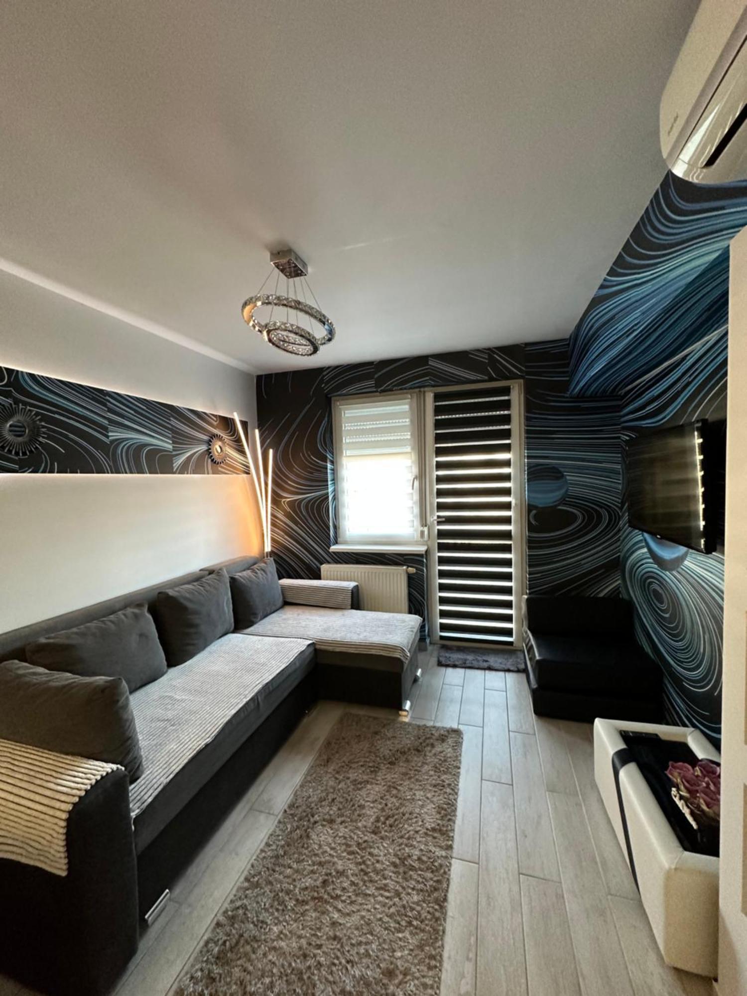Gina Apartman Debrecen Bagian luar foto