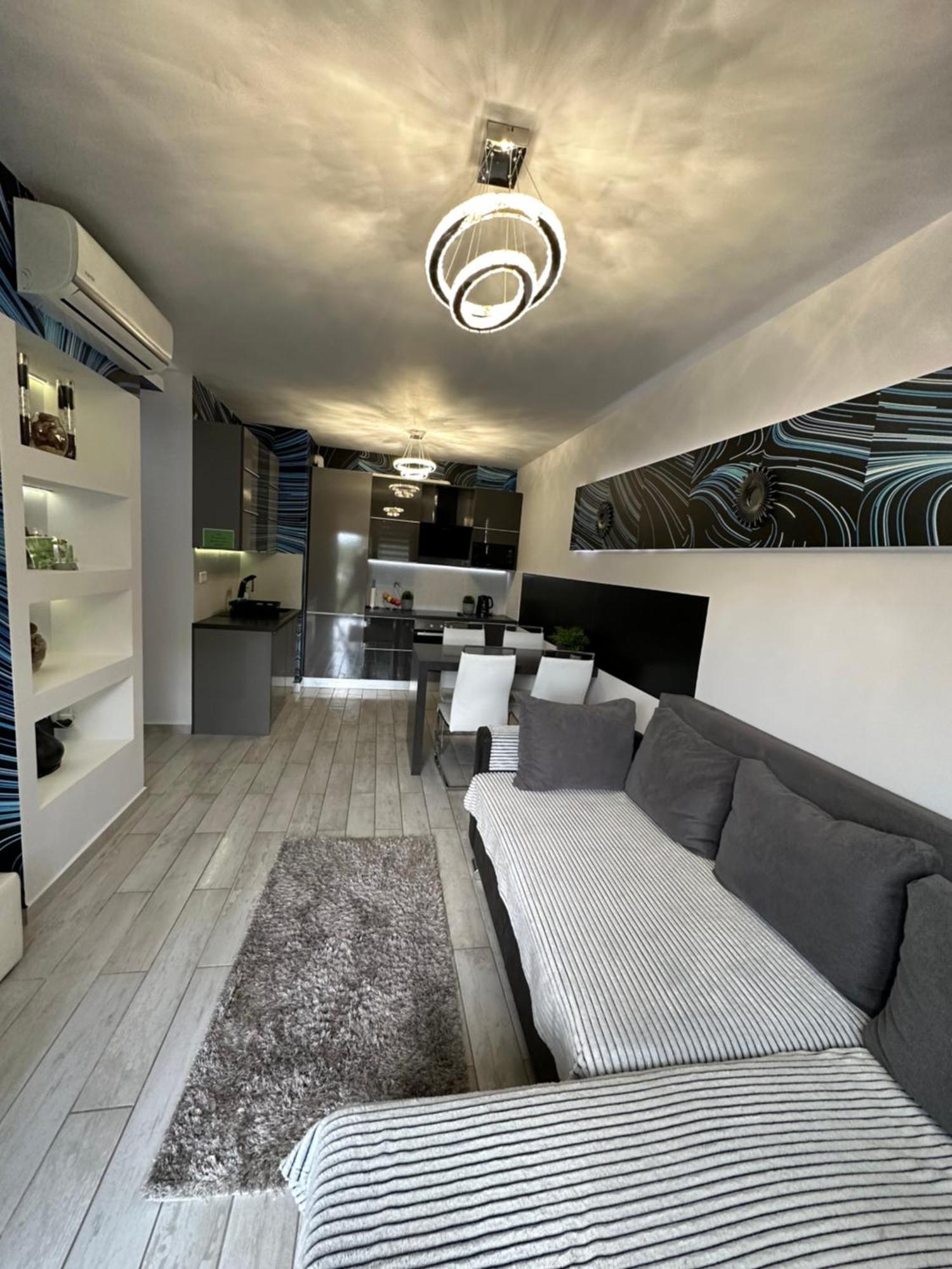 Gina Apartman Debrecen Bagian luar foto