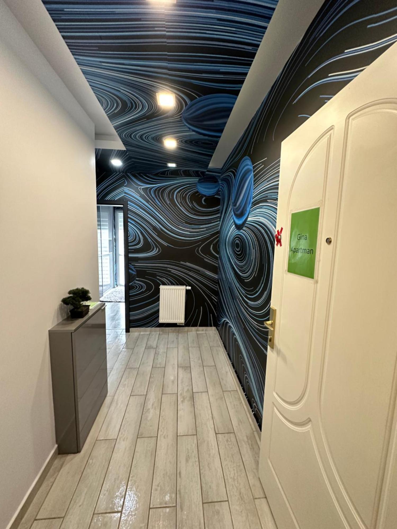 Gina Apartman Debrecen Bagian luar foto